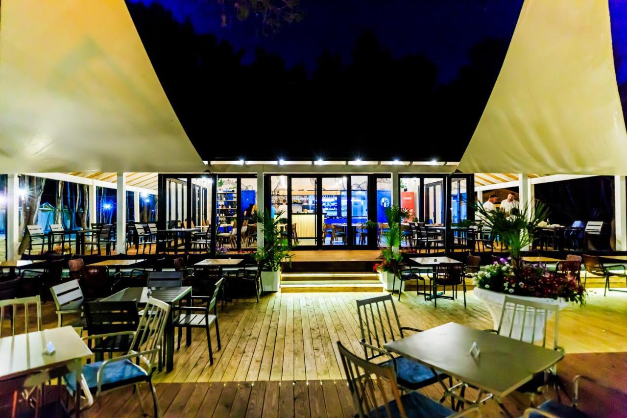 Ecuador Resort Zvernec Ngoại thất bức ảnh