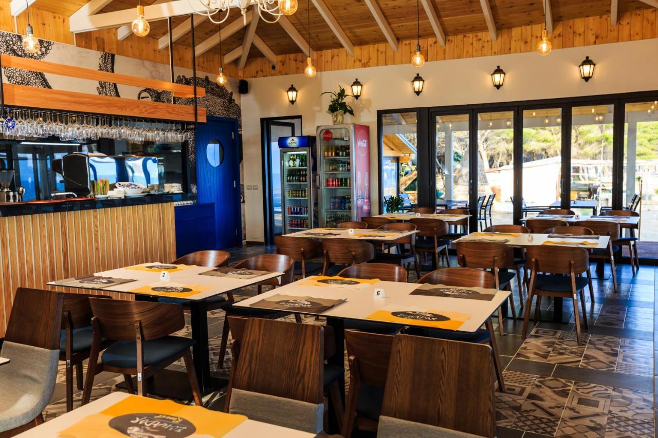 Ecuador Resort Zvernec Ngoại thất bức ảnh